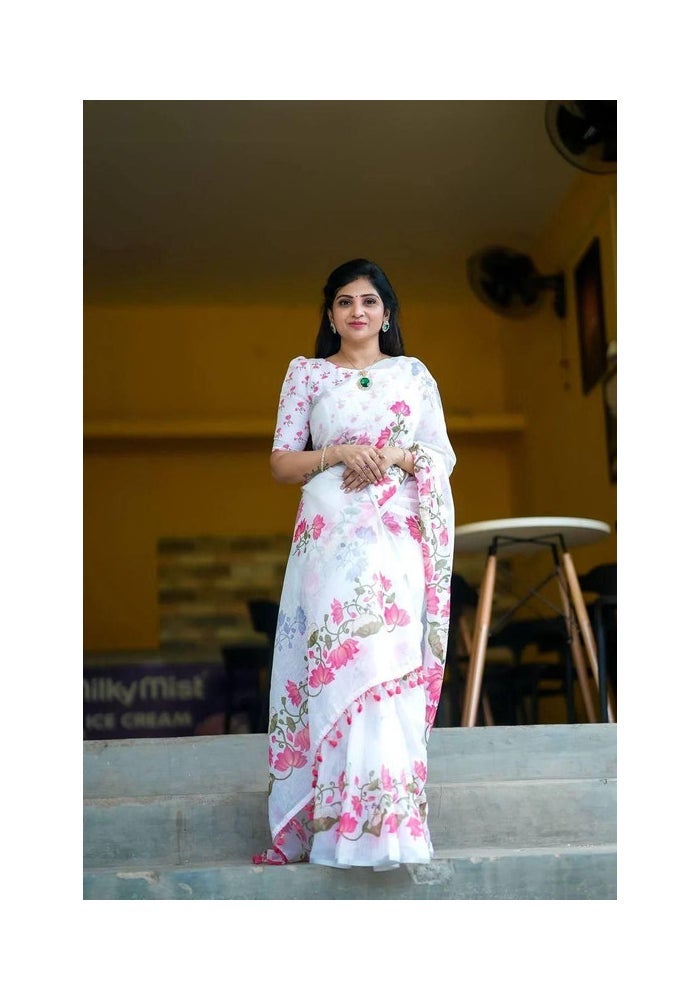 Malishka Export ساري مطبوع بأزهار بيضاء للنساء - Image 1
